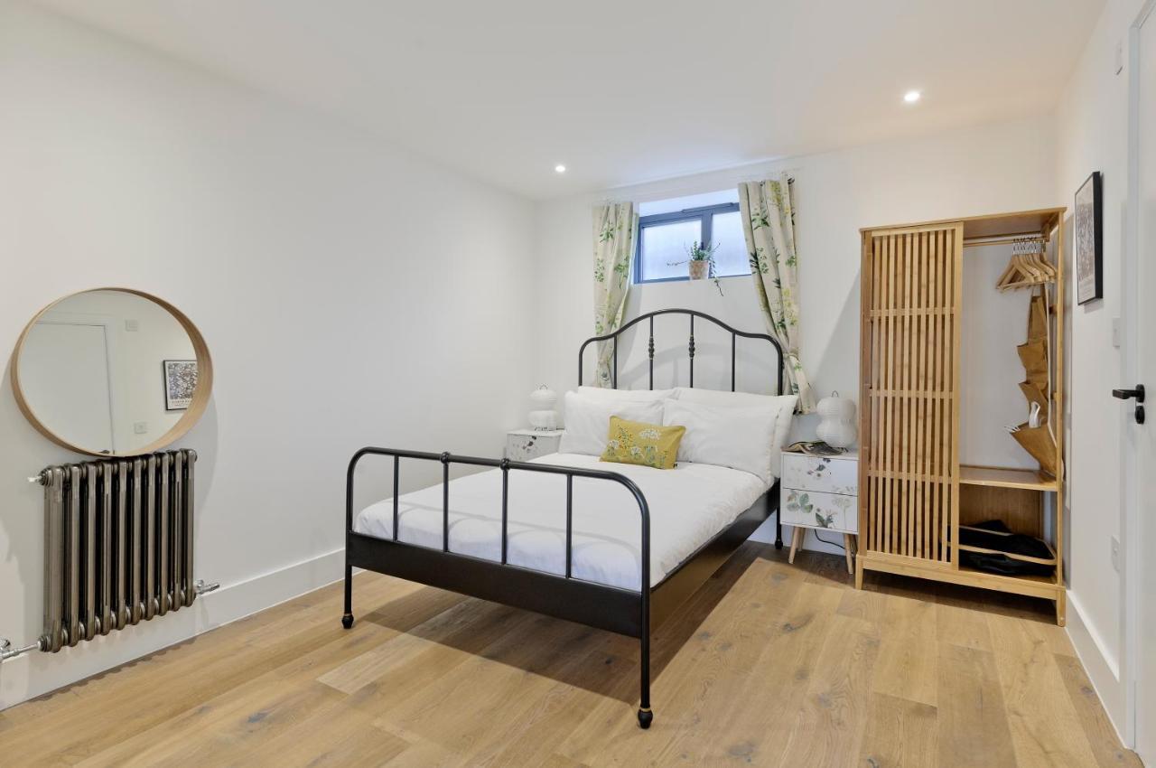 Luxury One Bedroom Greenwich Studio Apartment Near Canary Wharf By Underthedoormat Londýn Exteriér fotografie